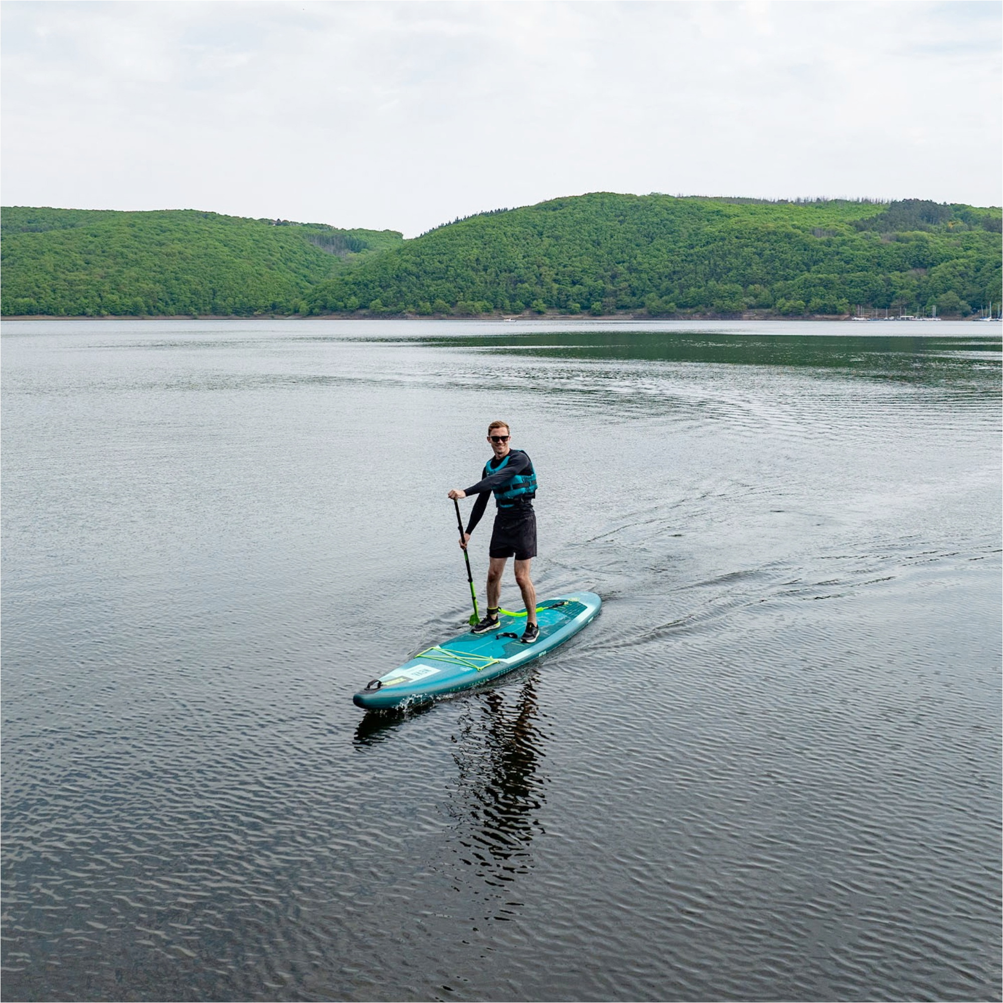 2026 Jobe Aero Neva Sup Board 12.6 Package 486425002 - Blue / Green